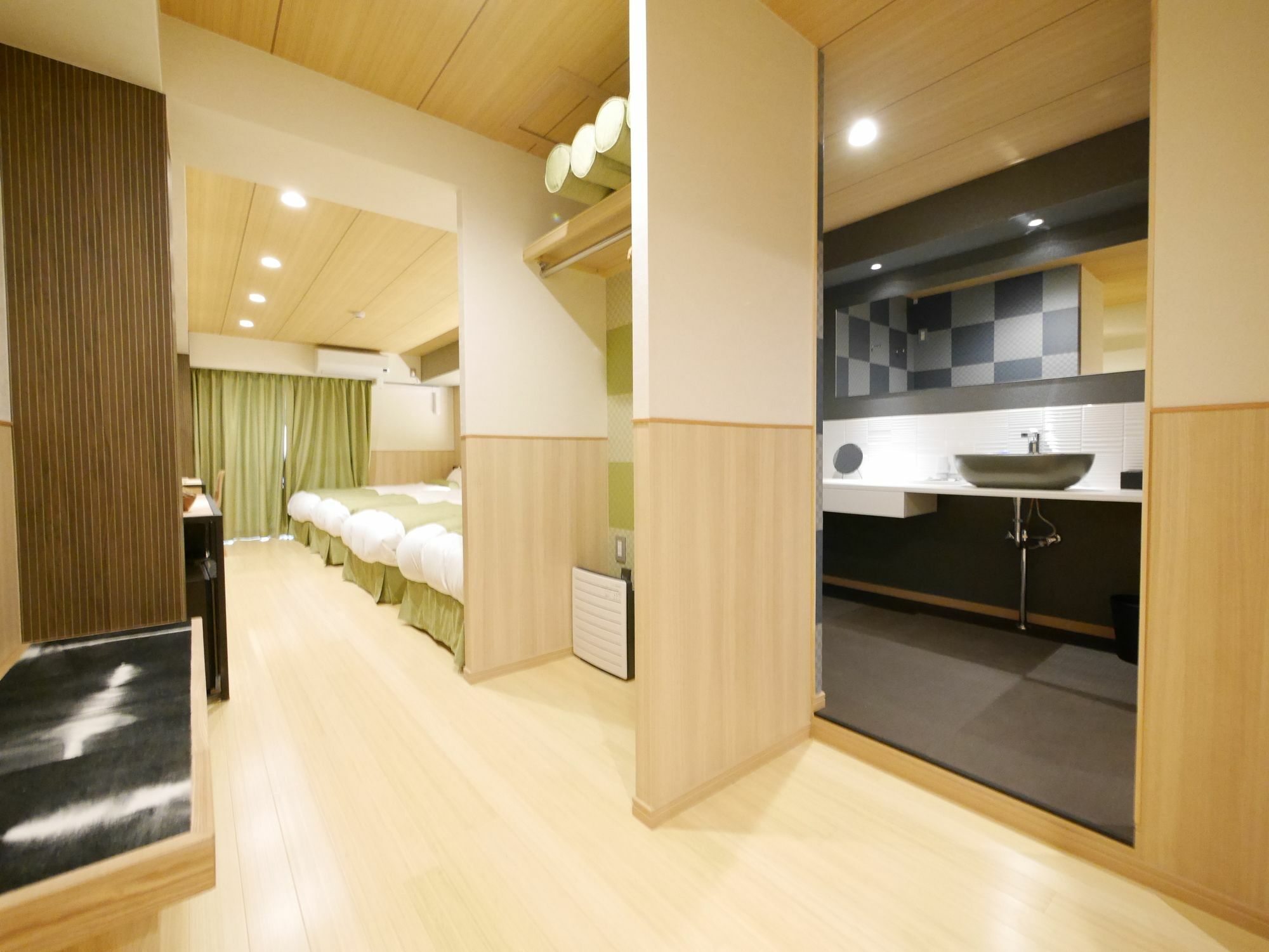 Ookini Hotels Shinsaibashi Sennencho Apartment Osaka Eksteriør billede