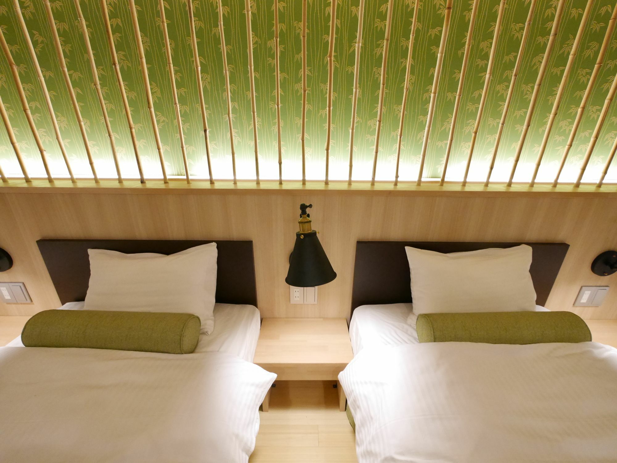 Ookini Hotels Shinsaibashi Sennencho Apartment Osaka Eksteriør billede